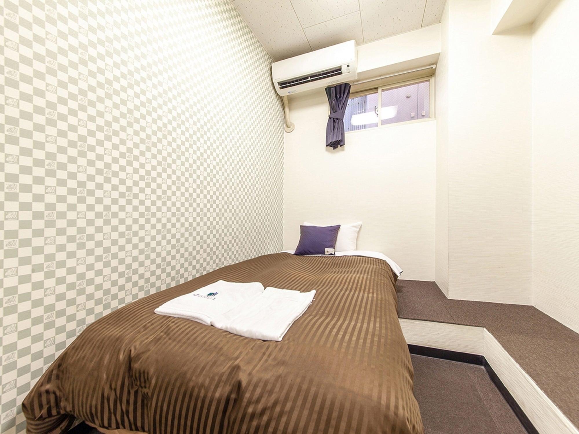 Livemax Budget Nippori Prefektura Tokio